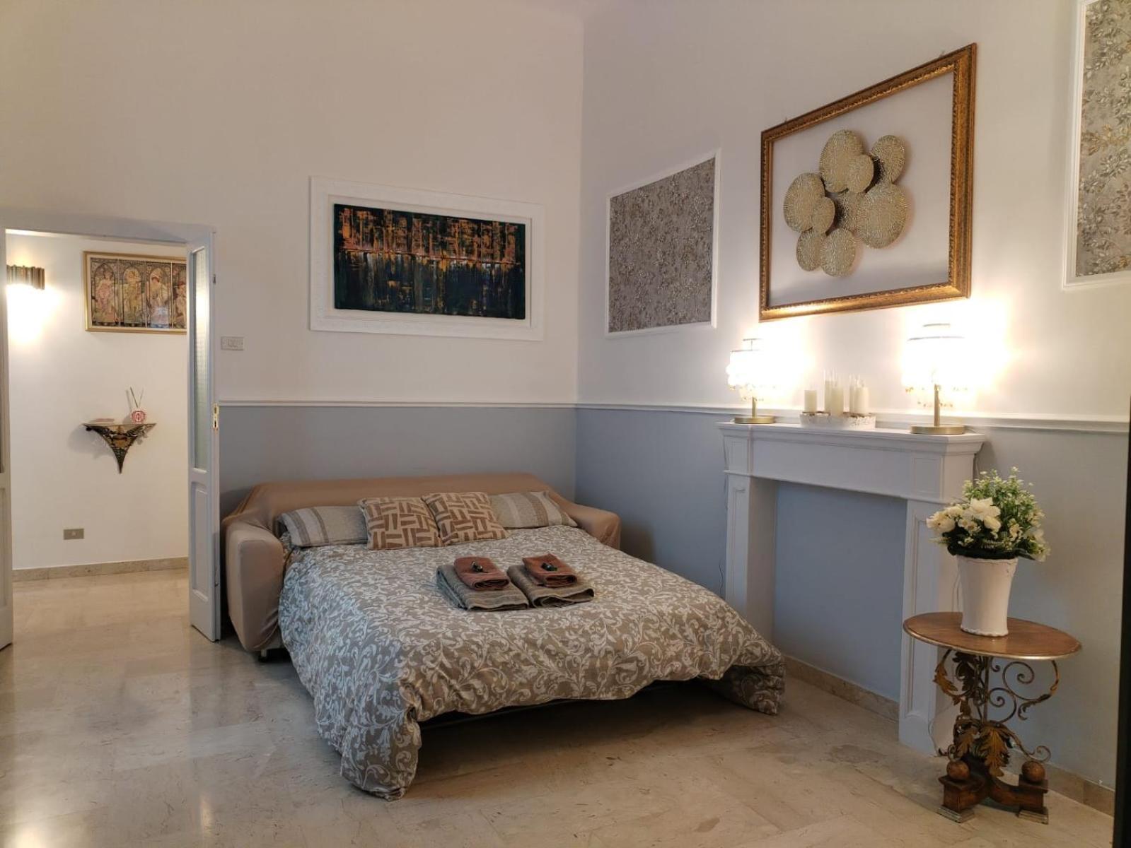 Liberty House Apartment Bari Bagian luar foto