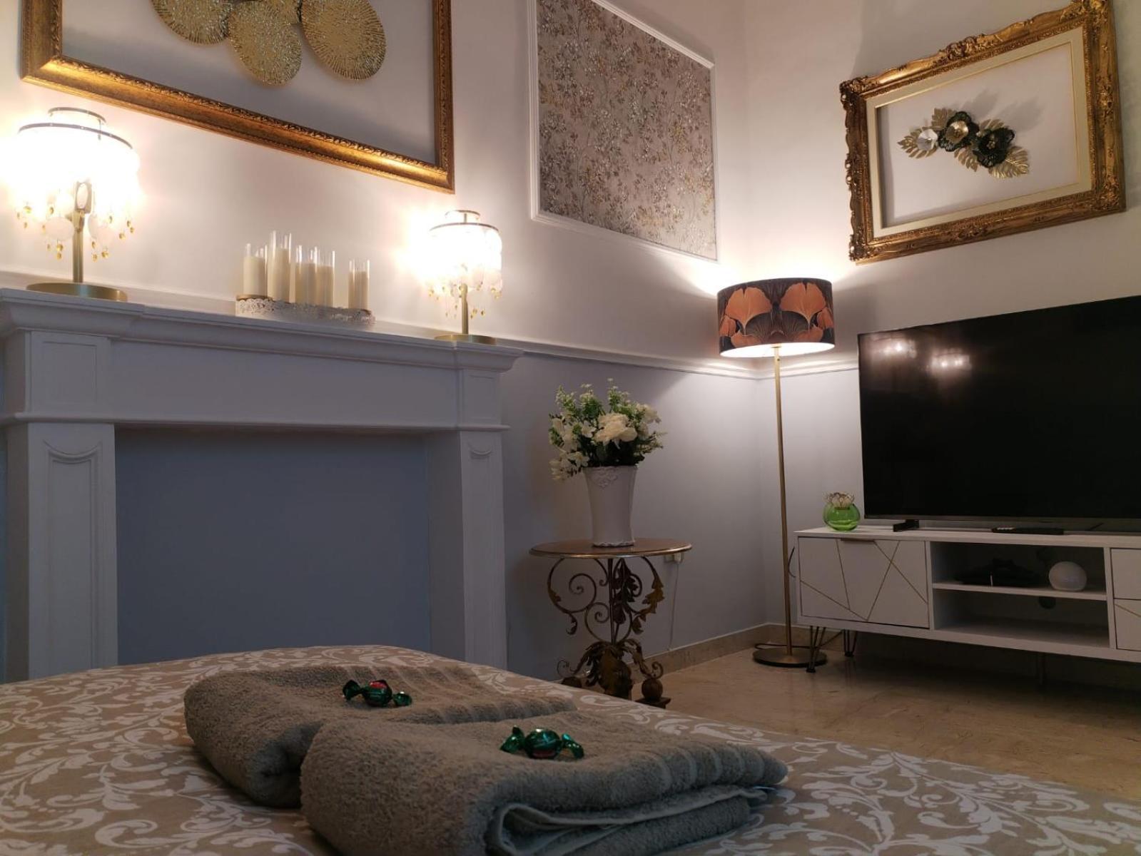 Liberty House Apartment Bari Bagian luar foto